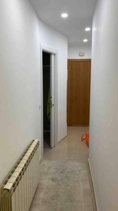 Apartamento Recien Reformado En Barajas Pueblo Madrid Extérieur photo