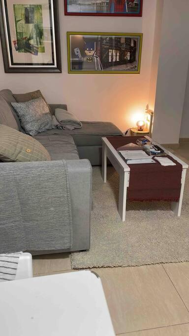Apartamento Recien Reformado En Barajas Pueblo Madrid Extérieur photo